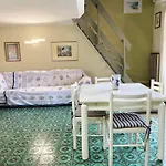 La Scuna Monterosso * 蒙特罗索阿尔马雷